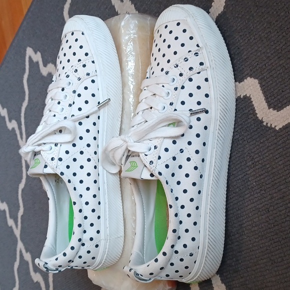 Cariuma White Polka Dot Canvas Oca Low Sneakers Women's 10 - Picture 5 of 15